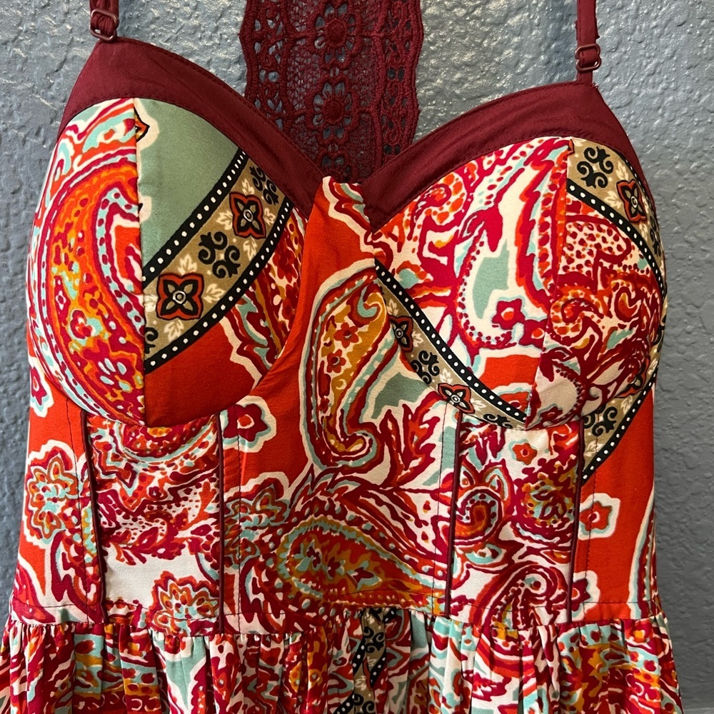American Rag Paisley Dress with Lace Detail - Picture 2 of 4